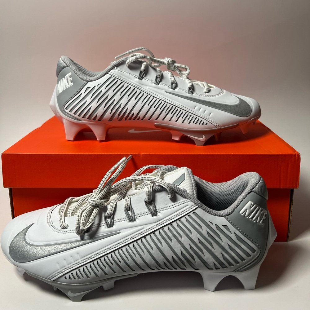 Nike Vapor Edge 360 VC White Metallic Silver Chrome Football Cleats Mens Size 9